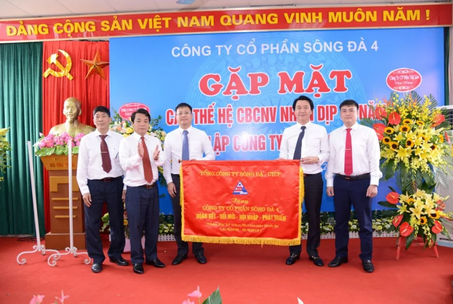 Gặp mặt các thế hệ CBCNV CTCP Sông Đà 4 kỷ niệm 30 năm thành lập công ty năm 2019