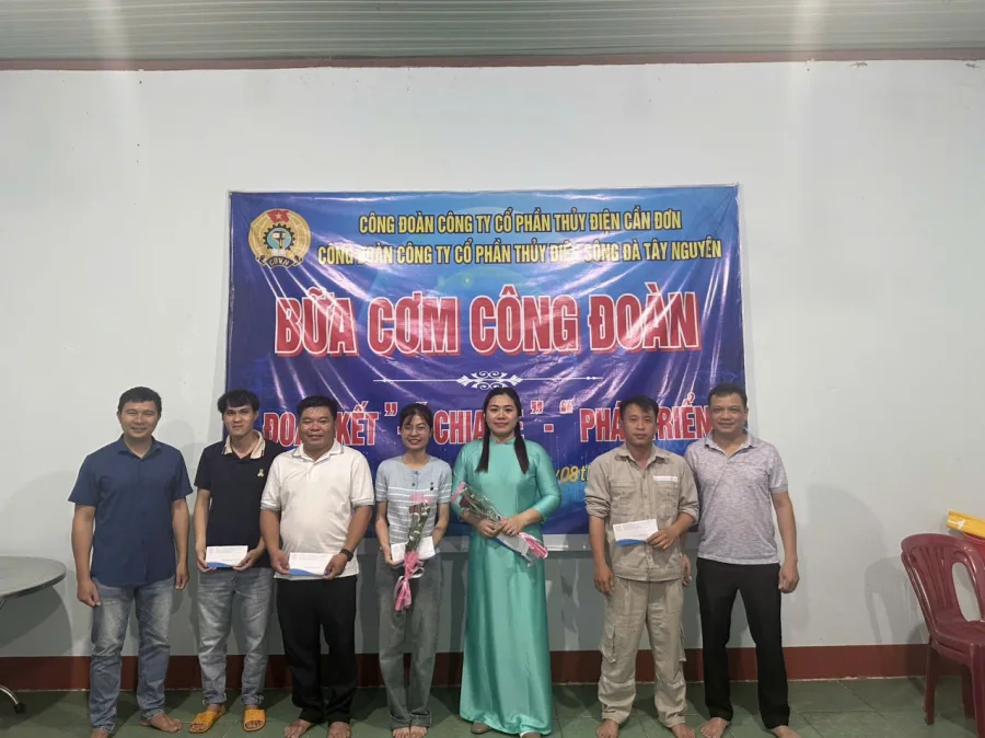 Bữa cơm Công đoàn - Đoàn kết – Chia sẻ – Phát triển